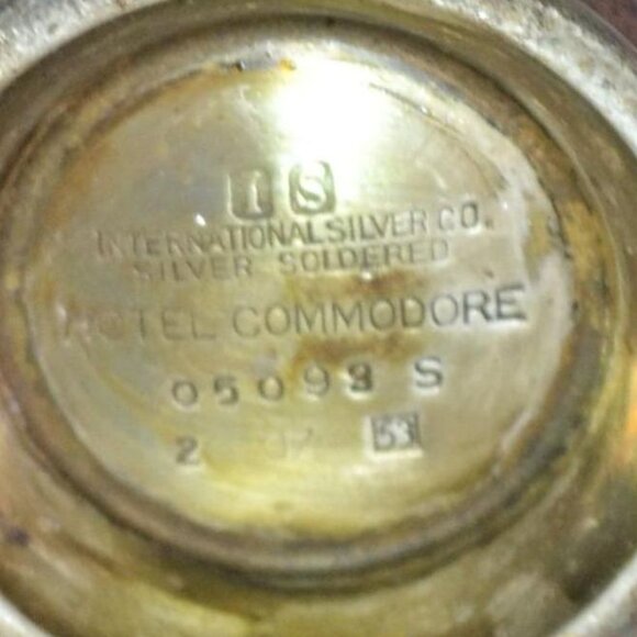 Small Pitcher International Silver Company Hotel Commodore 2 Ounce Size - Picture 5 of 5